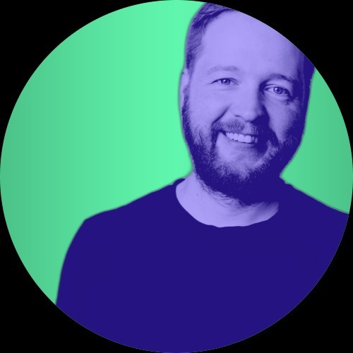 Oliver Schönbett - Eshop Guide Colleague